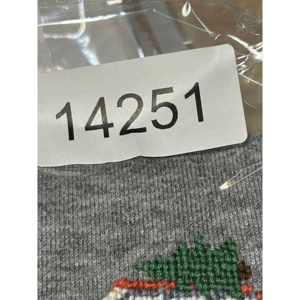 Harding-Lane Sweatshirt Mens Small‎ Gray Needlepoint Car Christmas Tree Holiday